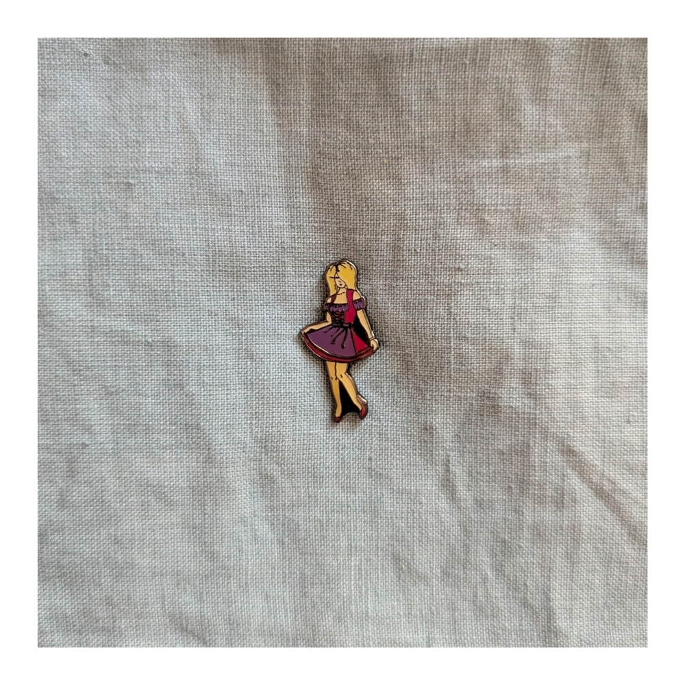 Vintage Enamel Pinback Pin